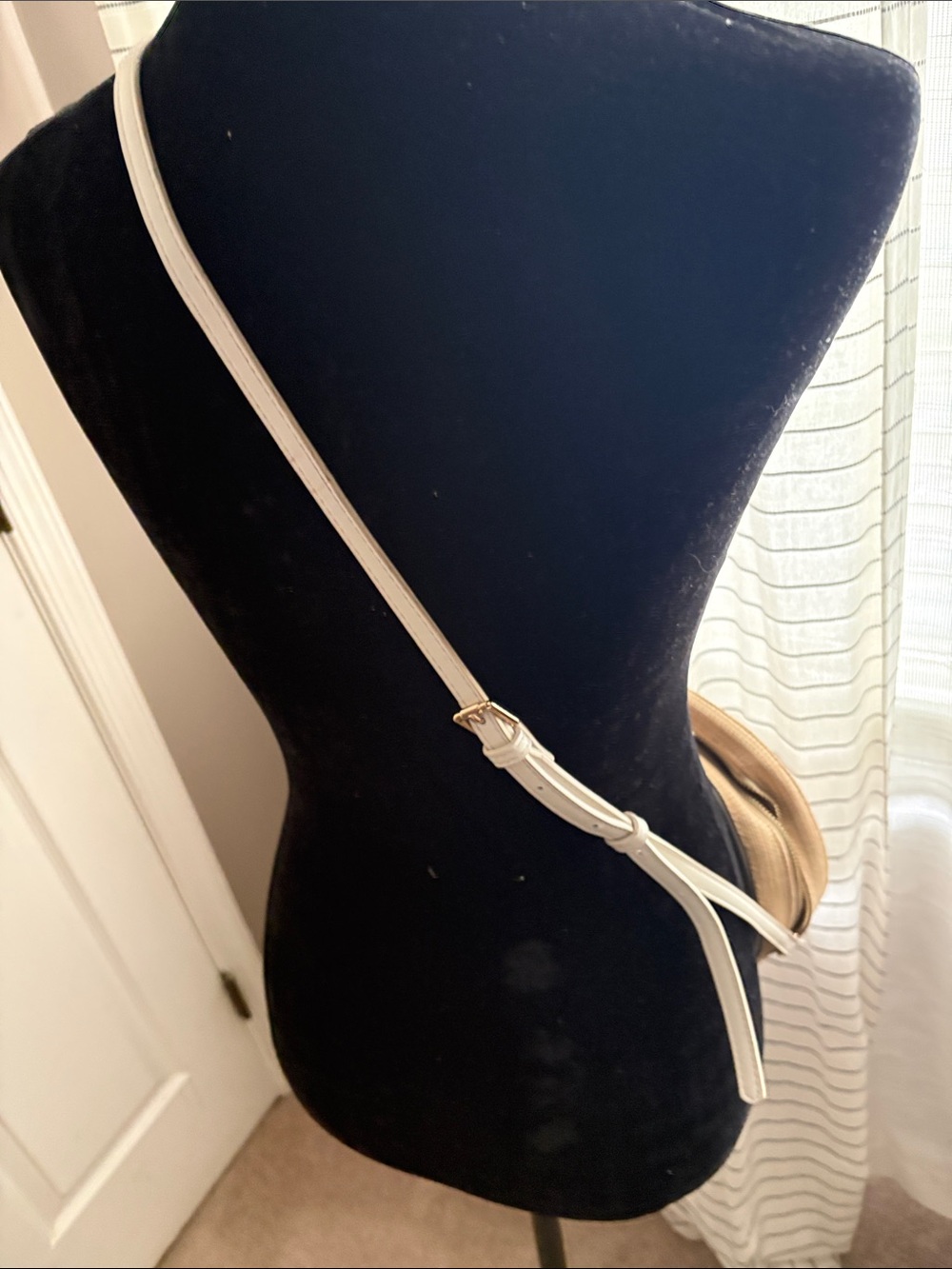 Round Woven Crossbody Bag in Cream and Tan - Picture 8 of 9